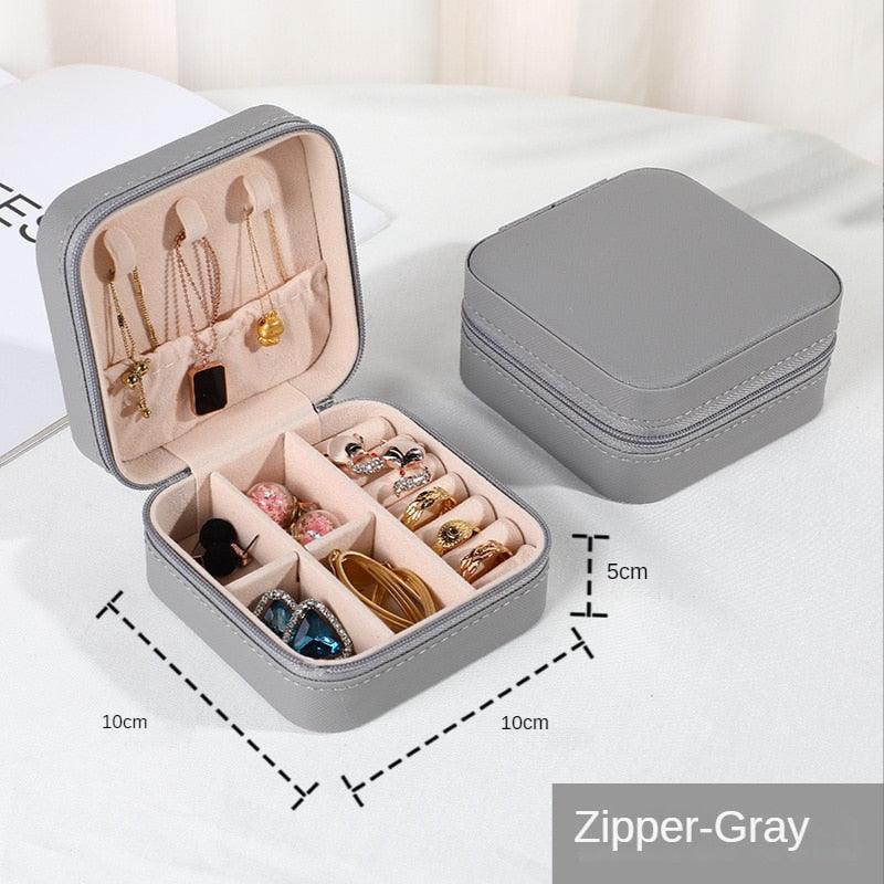 Jewelry Organizer Display Travel PU Leather Jewelry Case Boxes Travel Portable Jewelry Box Storage Organizer Earring Holder Gift Jewellery Box Organizer Small Portable PU Leather Travel Jewelry Storage Case for Rings Earrings Necklace