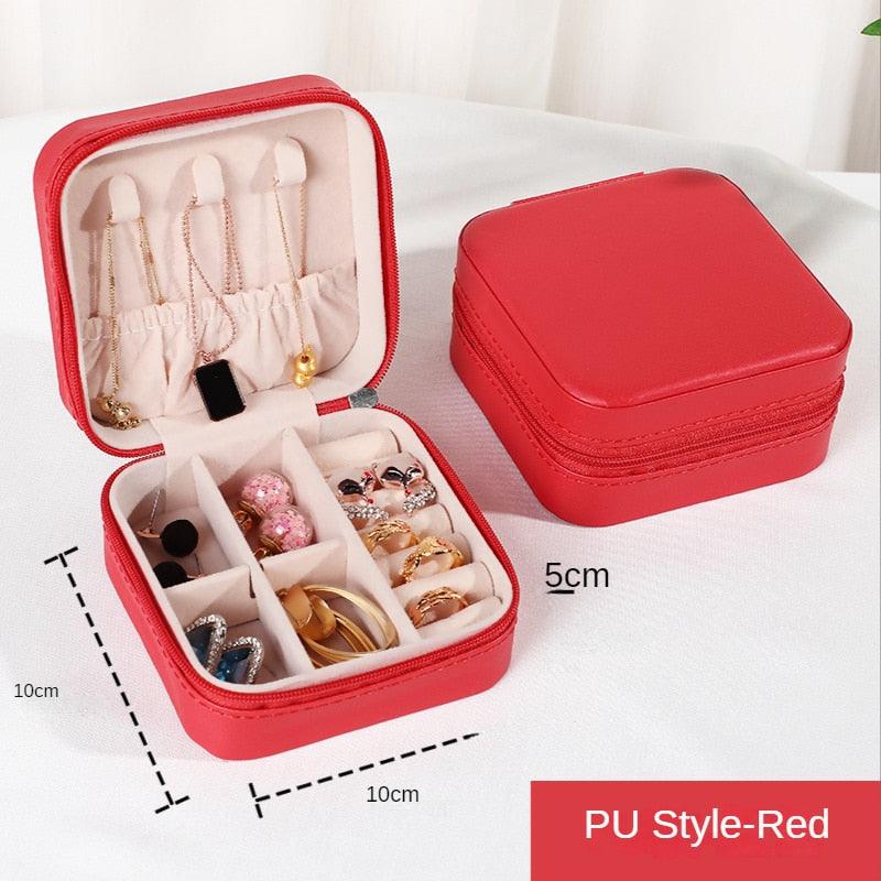 Jewelry Organizer Display Travel PU Leather Jewelry Case Boxes Travel Portable Jewelry Box Storage Organizer Earring Holder Gift Jewellery Box Organizer Small Portable PU Leather Travel Jewelry Storage Case for Rings Earrings Necklace