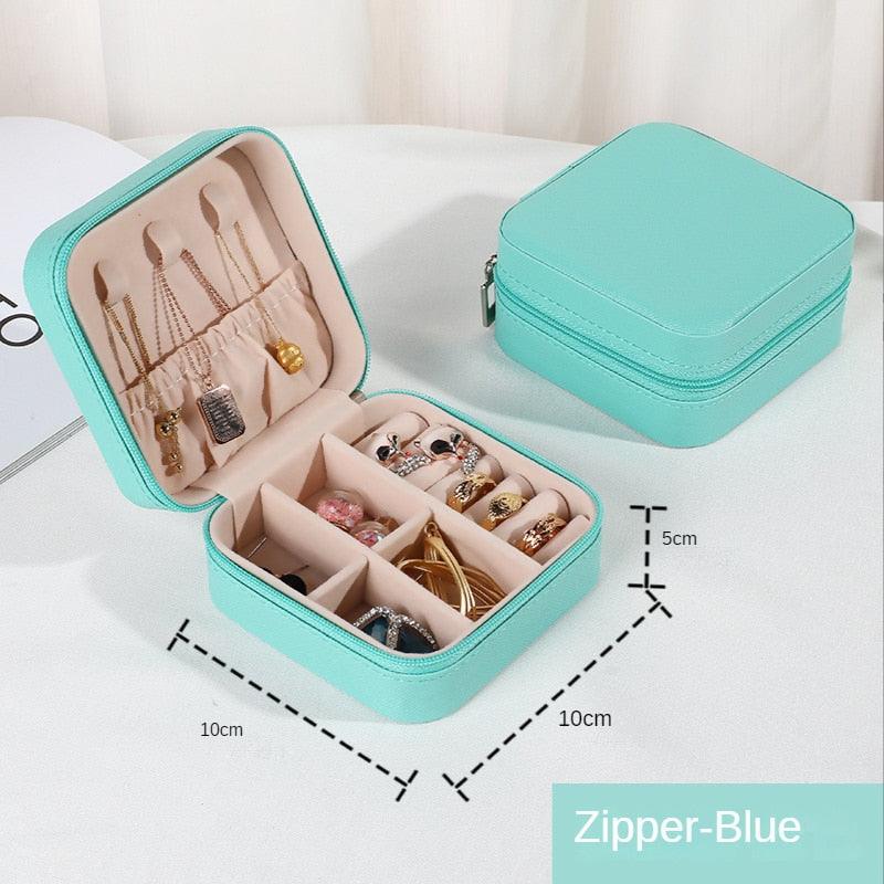 Jewelry Organizer Display Travel PU Leather Jewelry Case Boxes Travel Portable Jewelry Box Storage Organizer Earring Holder Gift Jewellery Box Organizer Small Portable PU Leather Travel Jewelry Storage Case for Rings Earrings Necklace