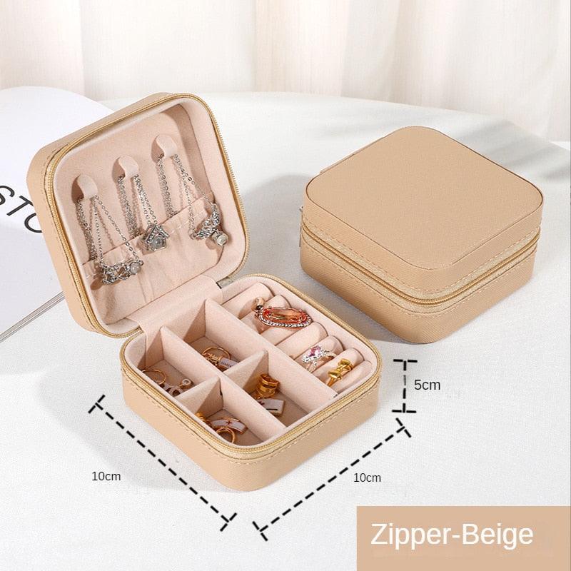 Jewelry Organizer Display Travel PU Leather Jewelry Case Boxes Travel Portable Jewelry Box Storage Organizer Earring Holder Gift Jewellery Box Organizer Small Portable PU Leather Travel Jewelry Storage Case for Rings Earrings Necklace